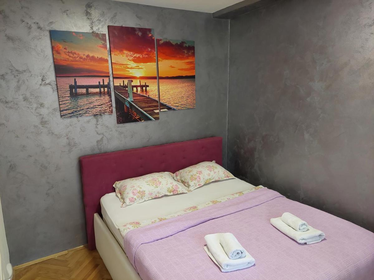 Apartmani Jasmin 노비사드 외부 사진